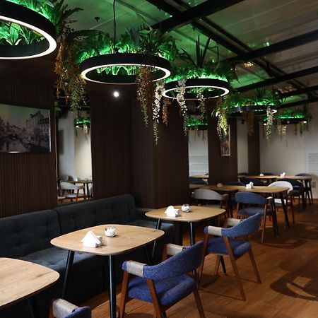 Graphica Tbilisi Hotel Eksteriør bilde
